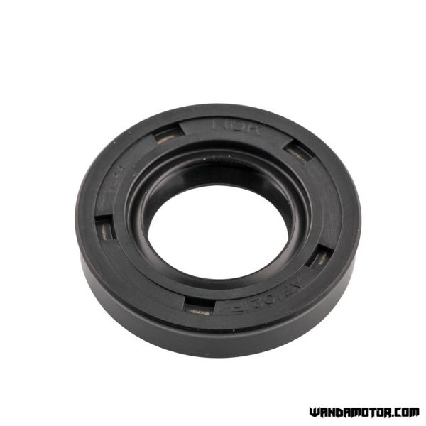 #16 PV50 crankshaft oil seal left-1